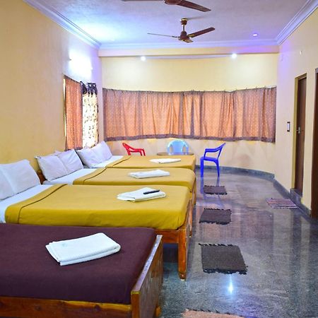 Dolphin Resort Yelagiri Eksteriør bilde