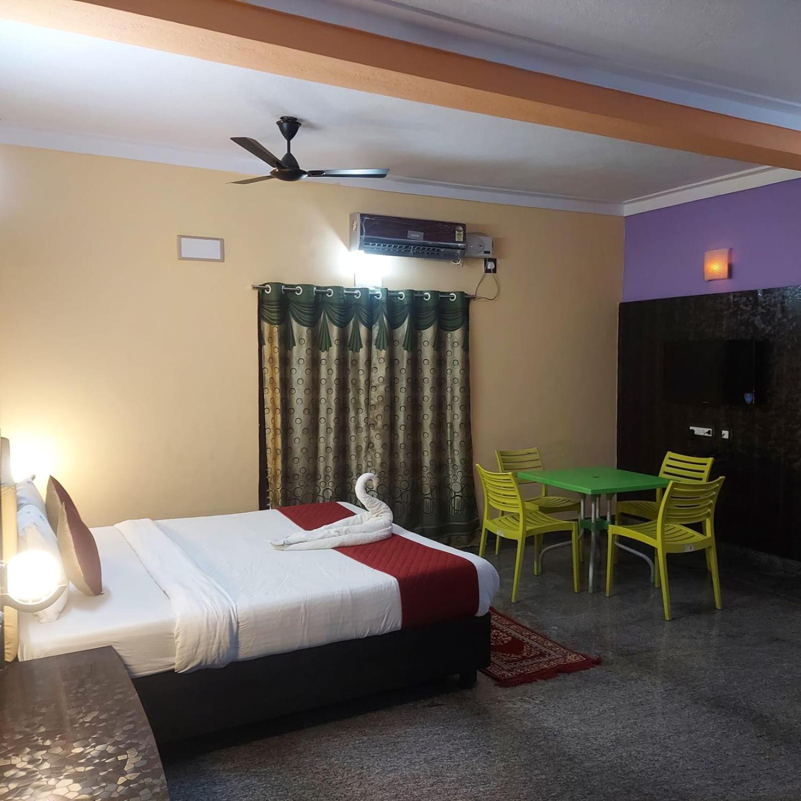 Dolphin Resort Yelagiri Eksteriør bilde