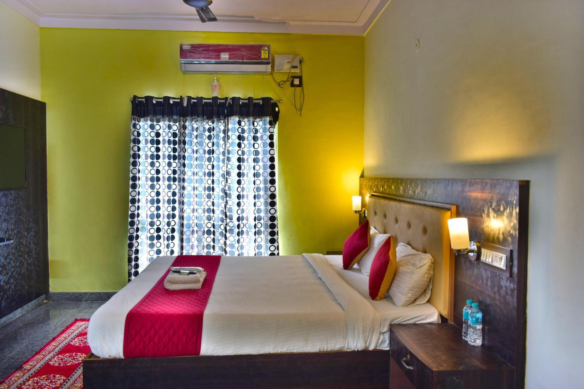 Dolphin Resort Yelagiri Eksteriør bilde