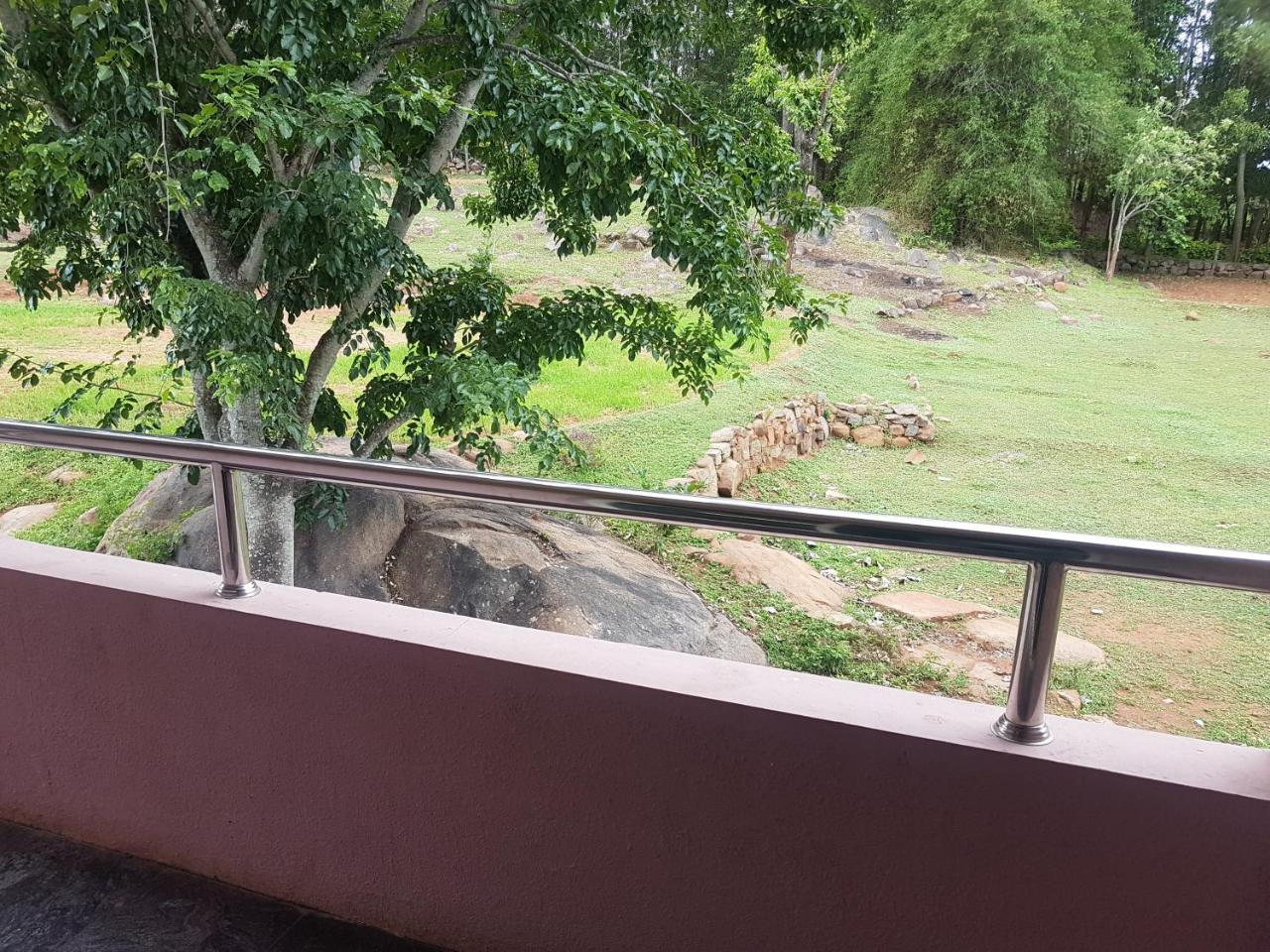 Dolphin Resort Yelagiri Eksteriør bilde
