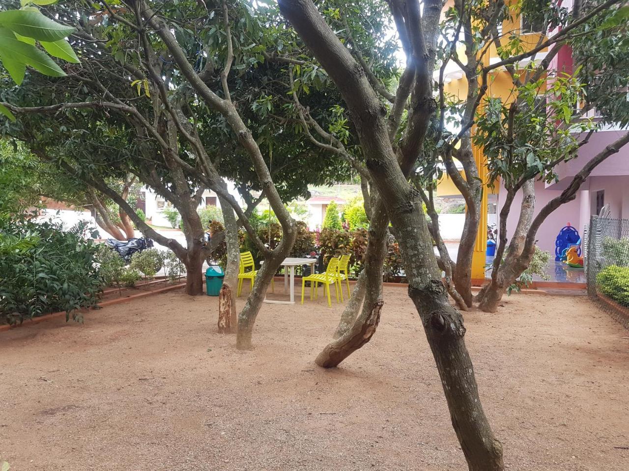 Dolphin Resort Yelagiri Eksteriør bilde